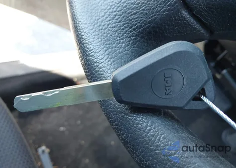 2013 Subaru Forester 2.5X Premium z USA, uszkodzony, nr VIN JF2SHADC1DH414067